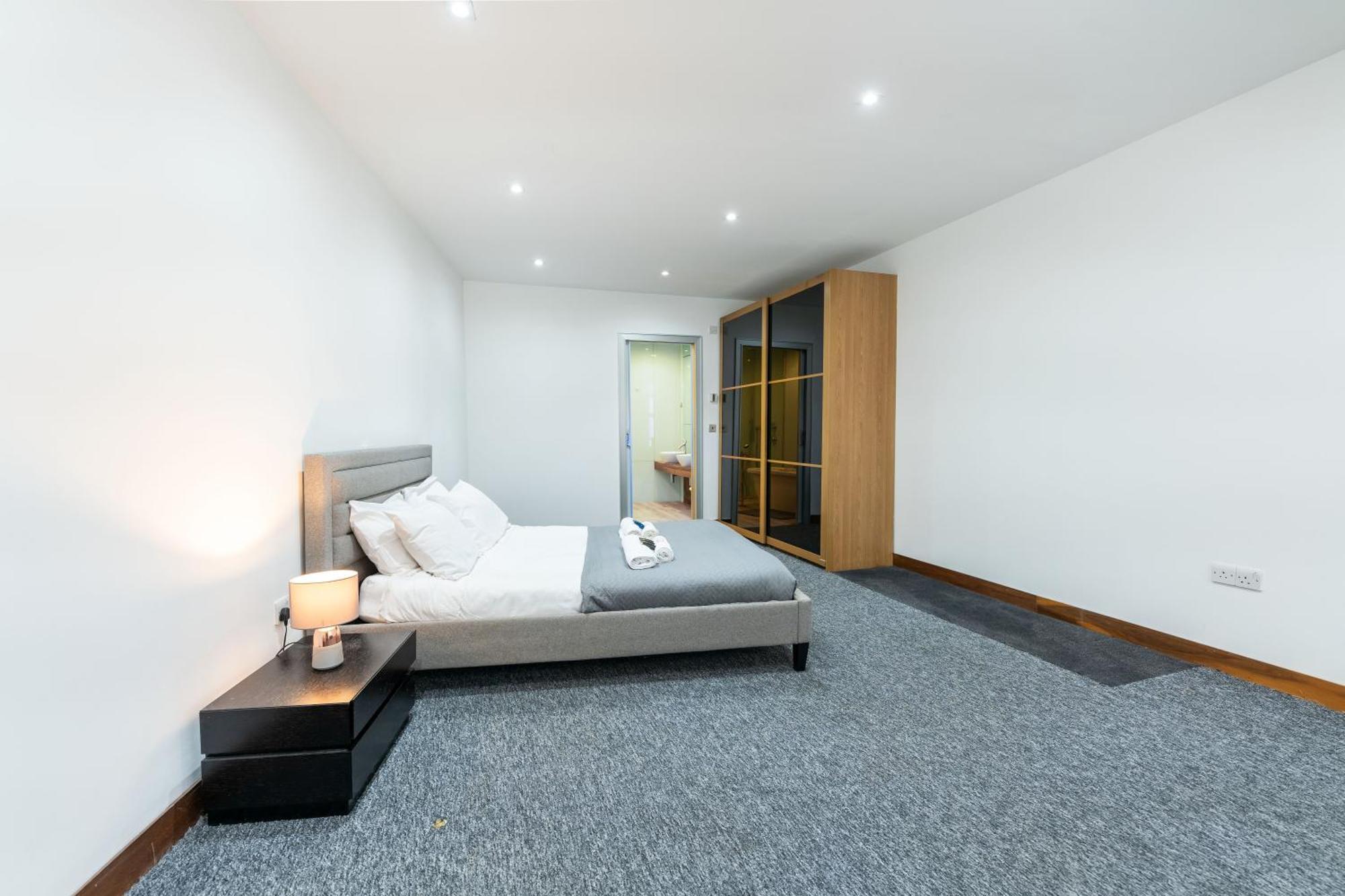 לונדון Luxury 2 Bedroom Flat In Bell Street מראה חיצוני תמונה